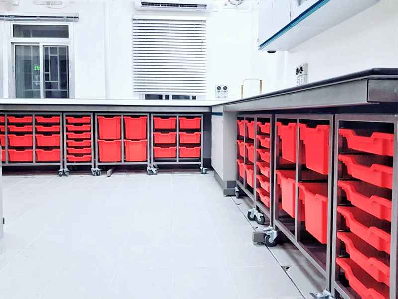 Laboratory Furniture & Fumehood Installation